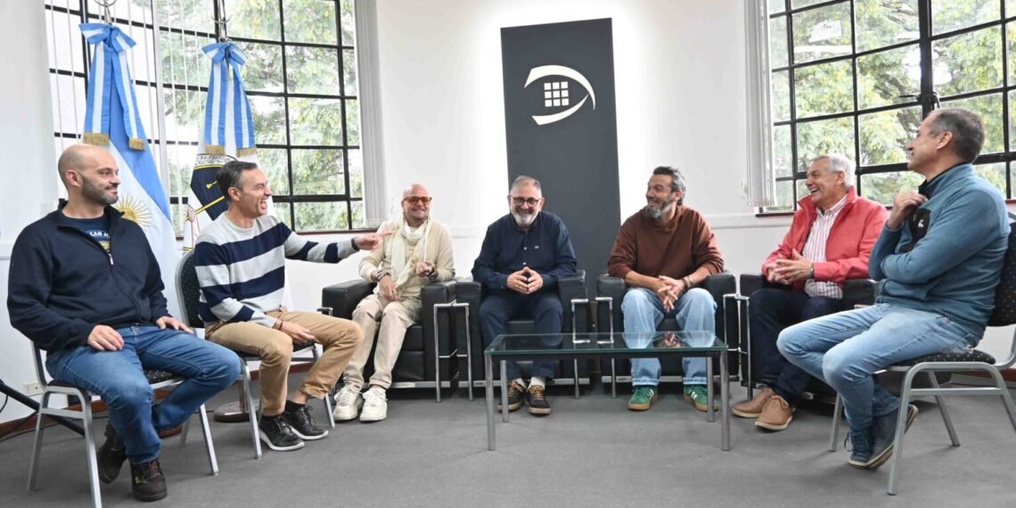 Los Tekis harán la Serenata a la Ciudad el 18 de abril