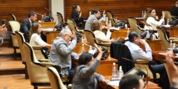 El Fomento a Grandes Inversiones y la emergencia del transporte, entre otros proyectos, fueron aprobados en la 4 Sesión Ordinaria de la Legislatura