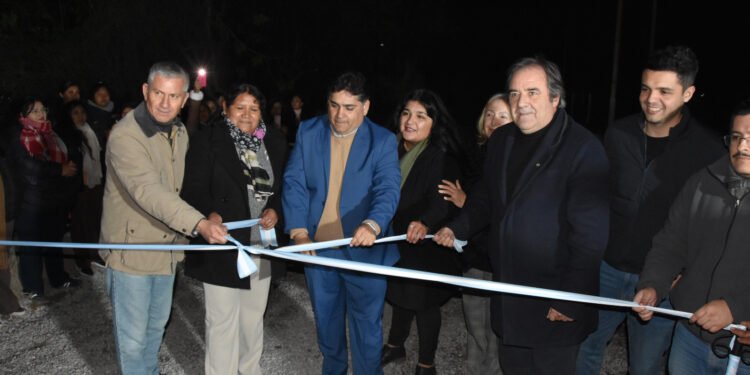 Monterrico inauguró la extensión del alumbrado público sobre las rutas provinciales 44 y 58