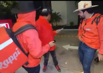 Conmoción en México: asesinaron a un reconocido influencer mientras transmitía en vivo en Sinaloa