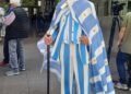 Murió Jorge Williams, el icónico sastre chubutense que convirtió la elegancia y la patria en un arte