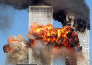 Nueva York conmemora los 25 años del 11-S entre homenajes y tensiones políticas