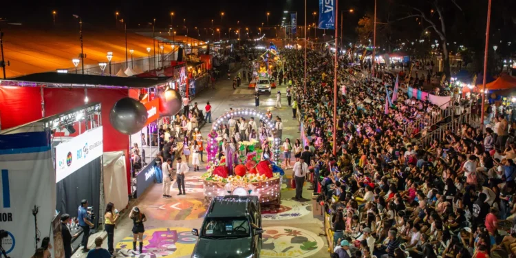 Fiesta Nacional de los Estudiantes: este jueves inicia el primer desfile de carrozas en Ciudad Cultural