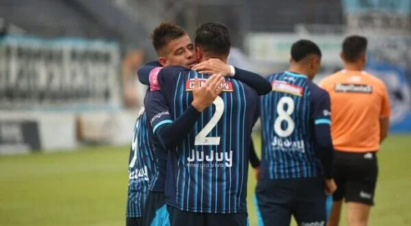 El Lobo derrotó a Atlético Rafaela por 2 a 1
