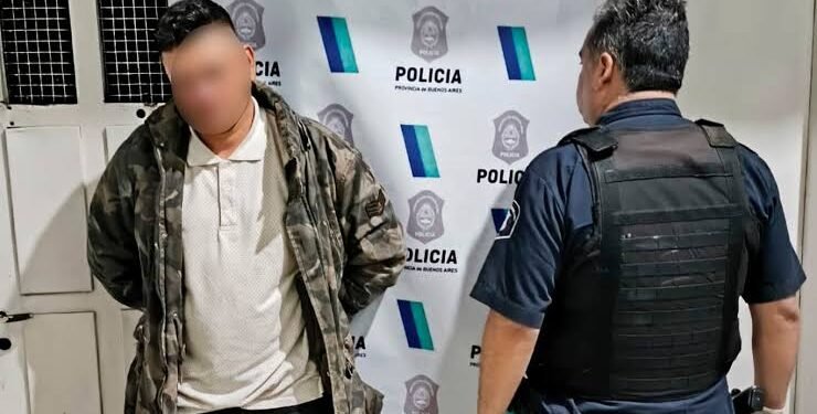 Terror en Rafael Castillo: atacó a machetazos a una mujer y su hija en plena calle, quedó libre y volvió a amenazarlas de muerte