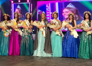 FNE: Clara Zamar Veritier fue coronada por la Capital