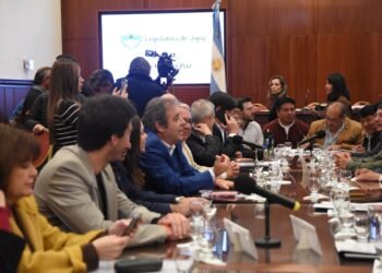 La Legislatura inició el debate por la Ley de Coparticipación Municipal